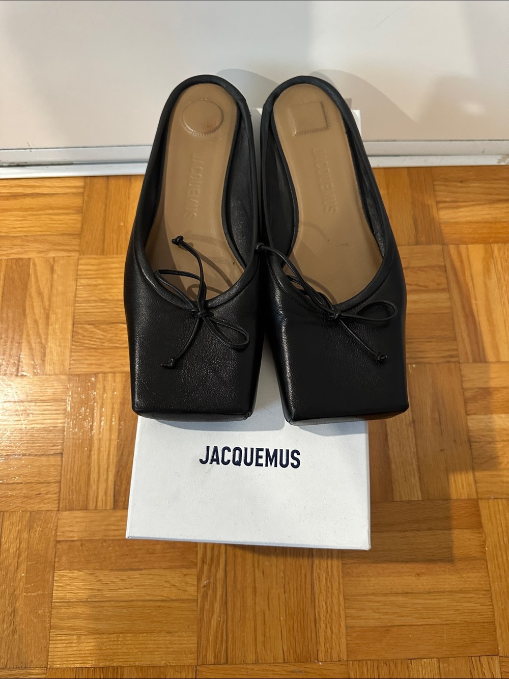 Jacquemus Black Square-Toe Leather Mules with Bow Detail